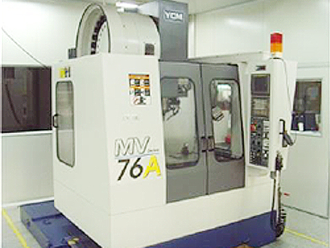 INJECTION MACHINE